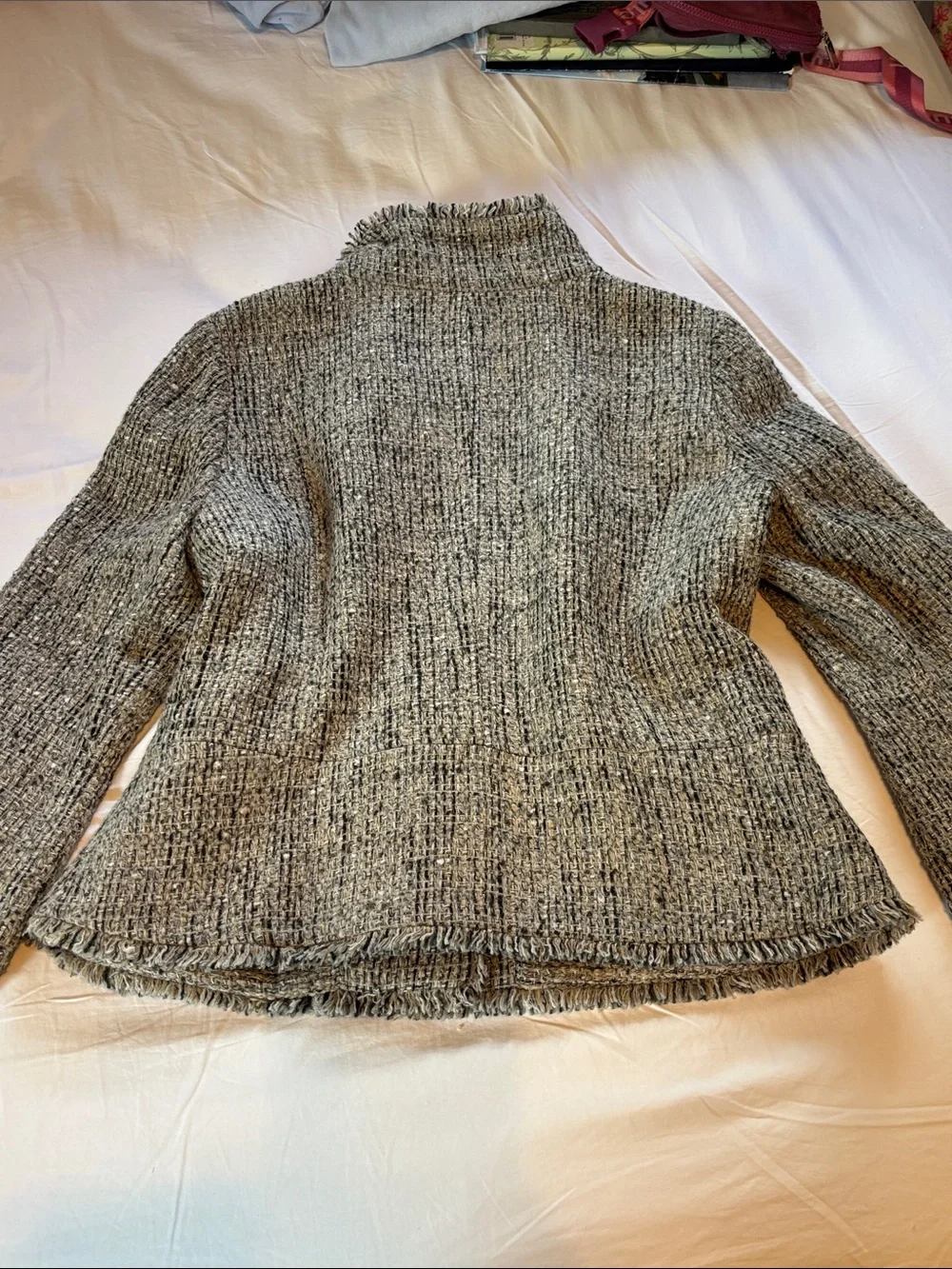 Women's Gray Ribbed wool Button-Front Jacket - Picture 6 of 6